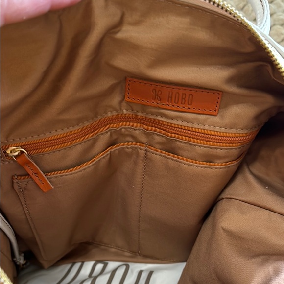 Cream Bags with Spacious Interior and Stylish Design - Picture 5 of 6